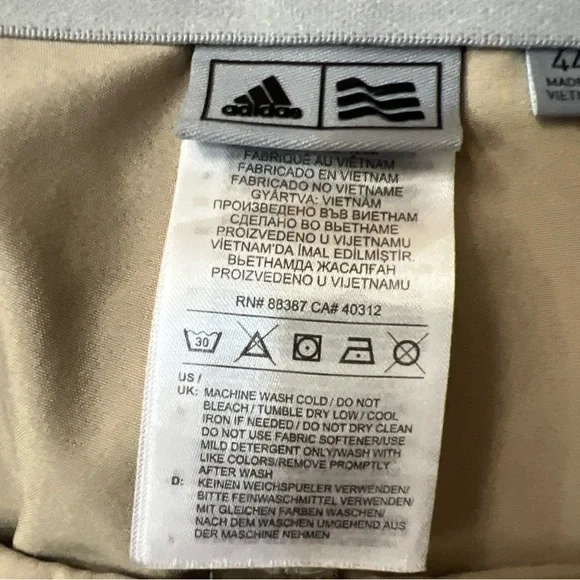 Adidas Tan Golf Athletic Chino Pants Classic Style Men’s 44 stretch button waist - Picture 11 of 16